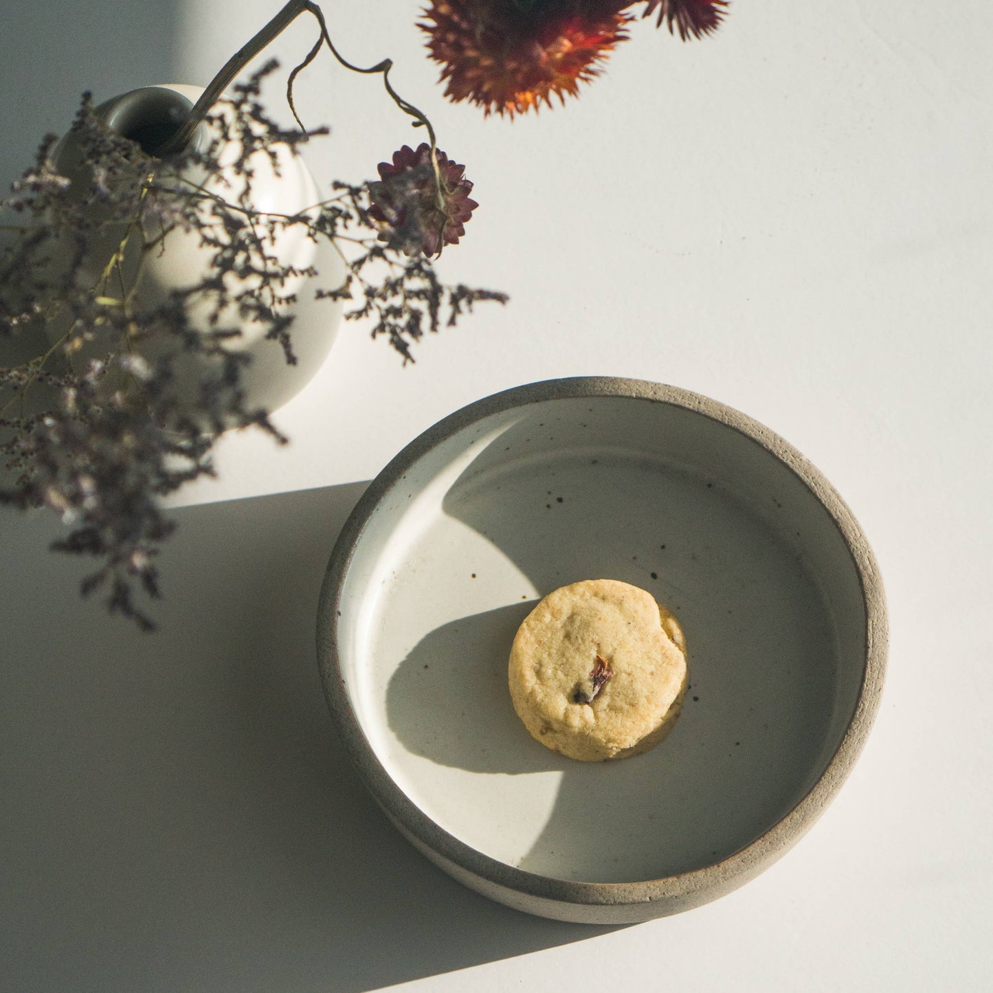 Makabi & Sons Rose Pistachio Cardamom Cookies - Maroc