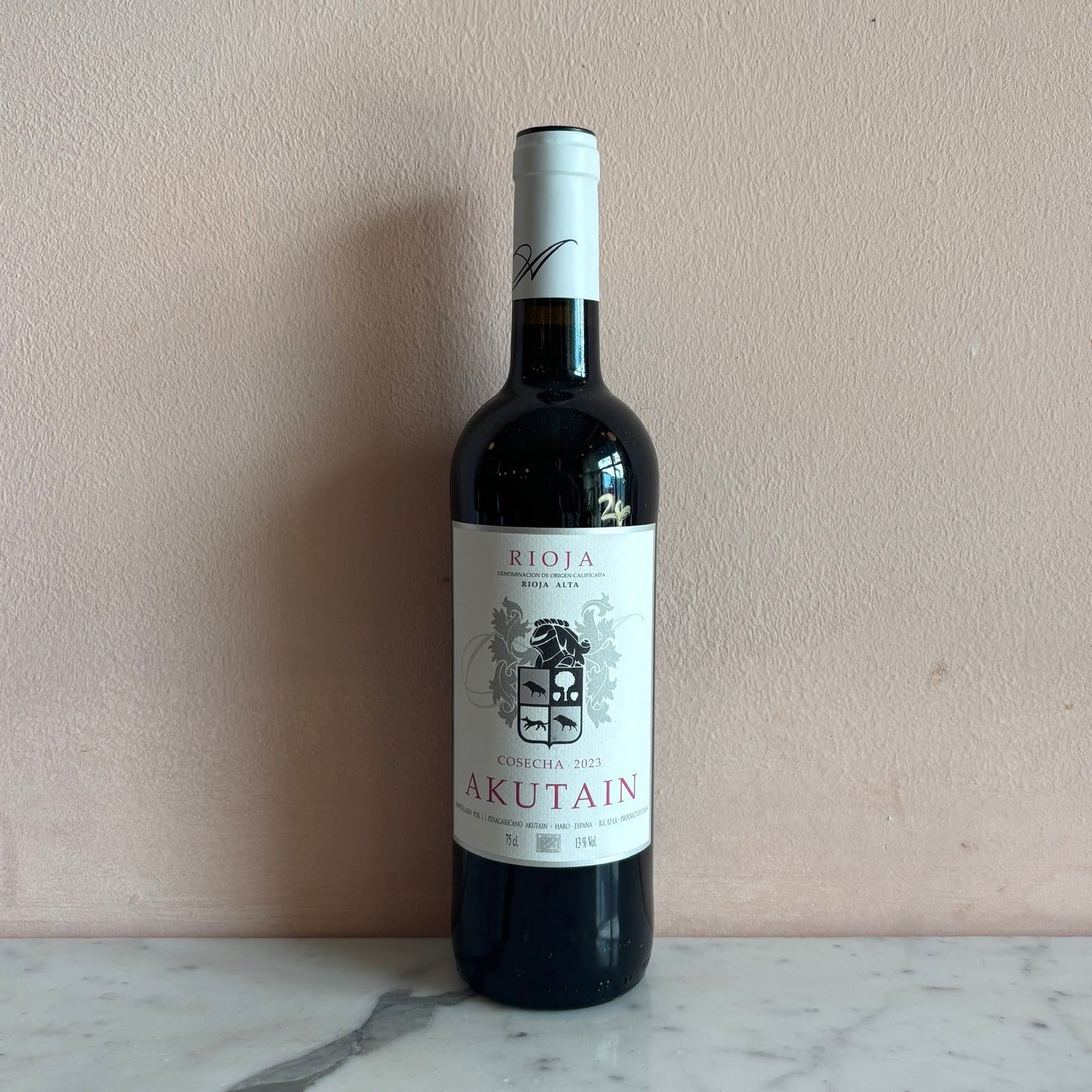 Akutain "Cosecha" Tempranillo, Rioja, Spain 2023