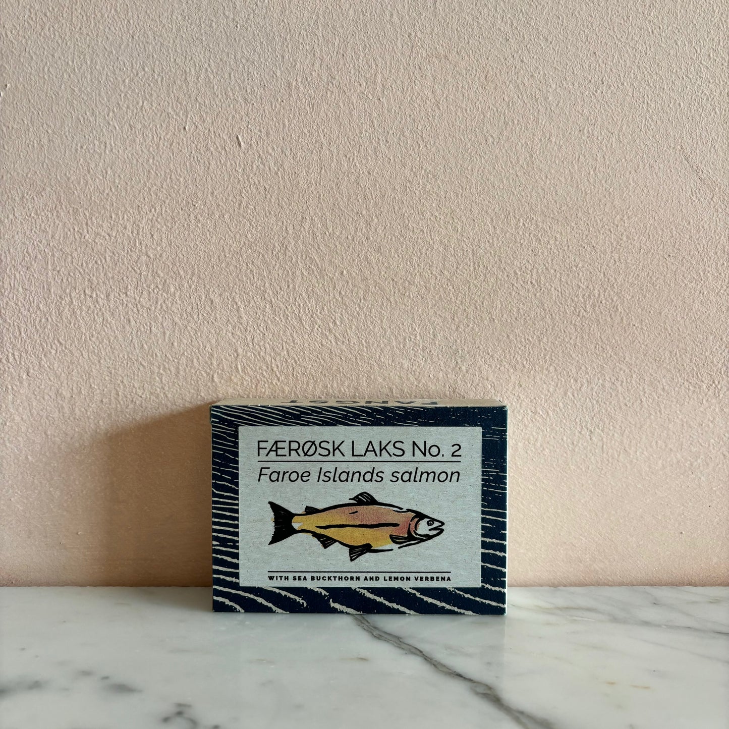 Fangst Færøsk Laks No. 2 Faroe Islands Salmon w/ Sea Buckthorn & Lemon Verbena