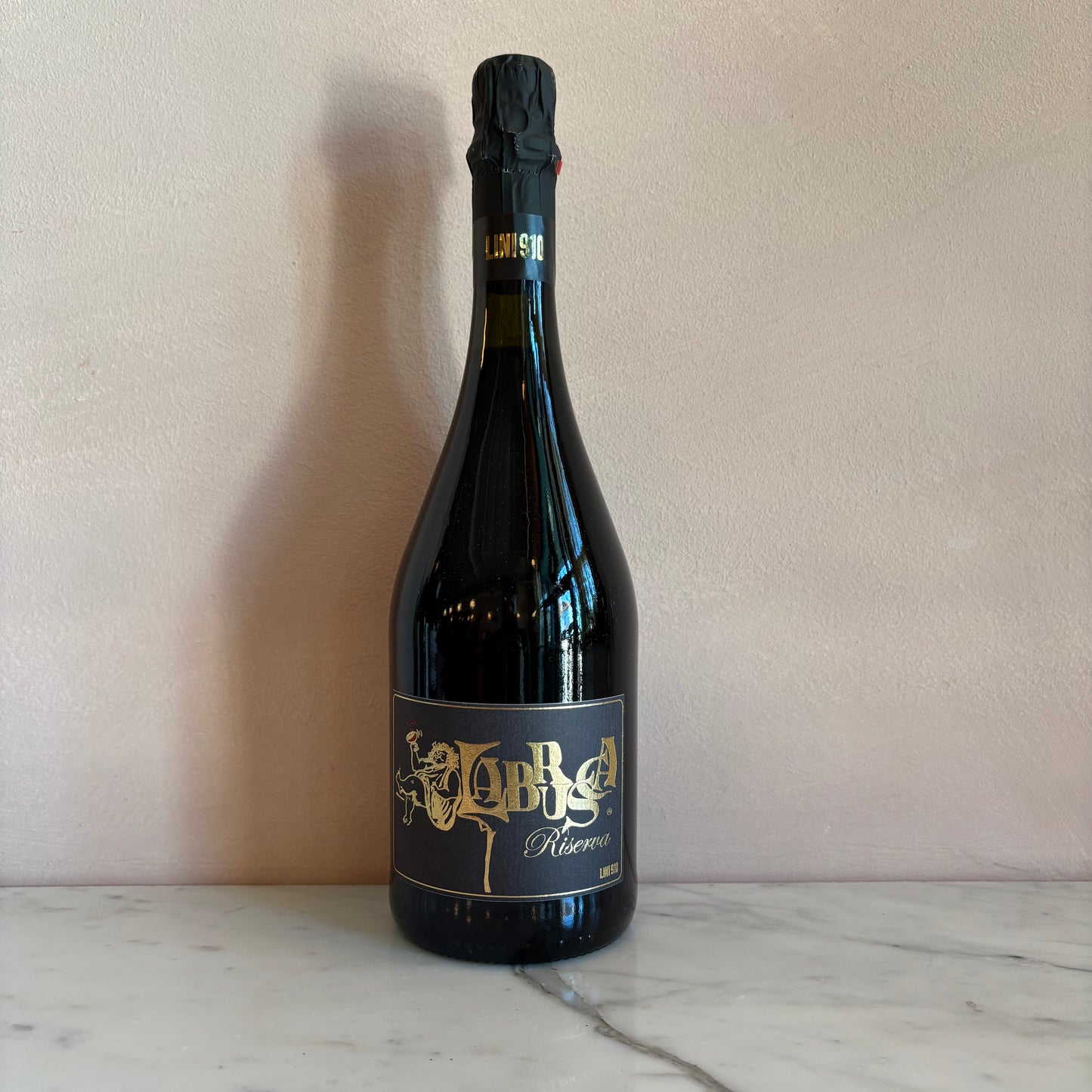 Lini 910 "Lambrusca Riserva" Lambrusco dell' Emilia, Emilia-Romagna, Italy NV