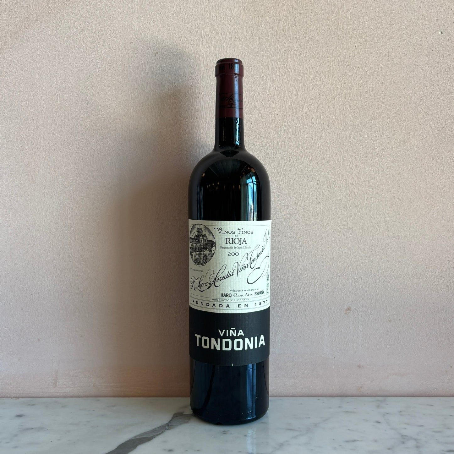 López de Heredia "Tondonia" Red Reserva MAGNUM, Rioja, Spain 2001