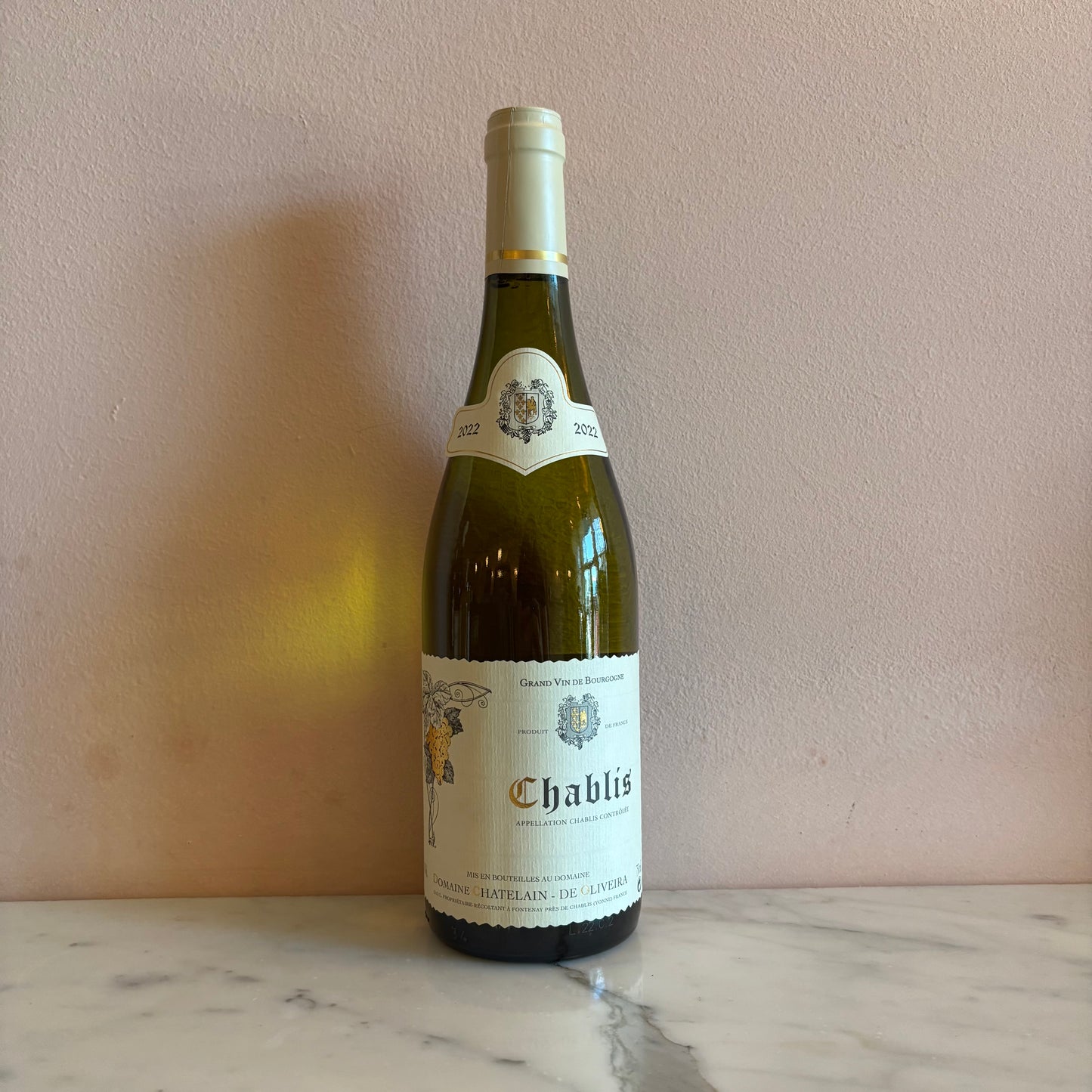 Domaine de Chatelain de Oliveira "Chablis" Burgundy, France 2022